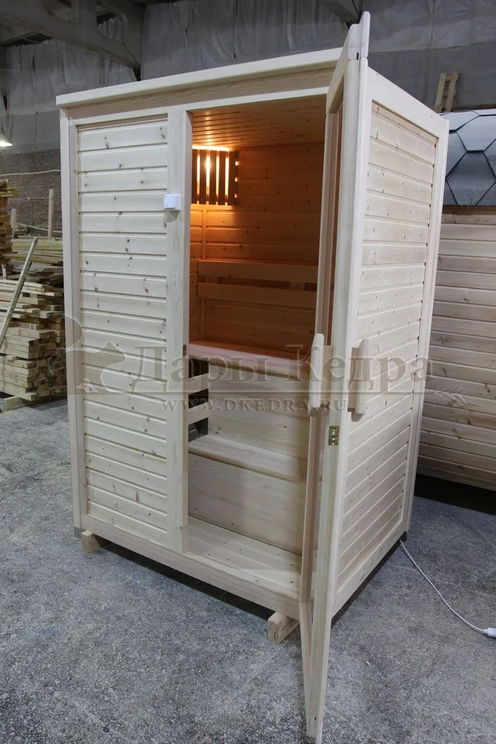 Двухместная финская сауна кабина из кедра с электрокаменкой